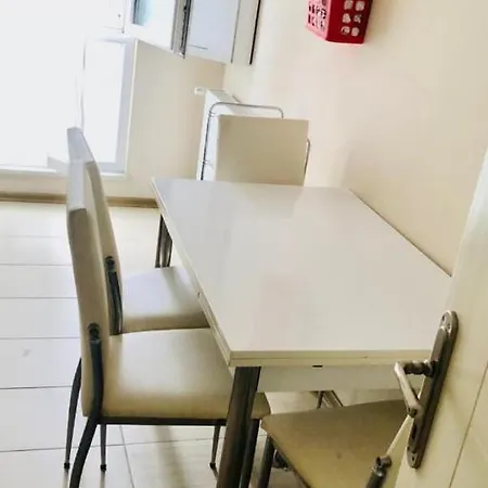 Apartment Full 2 Bedroom In Luxury Complex *